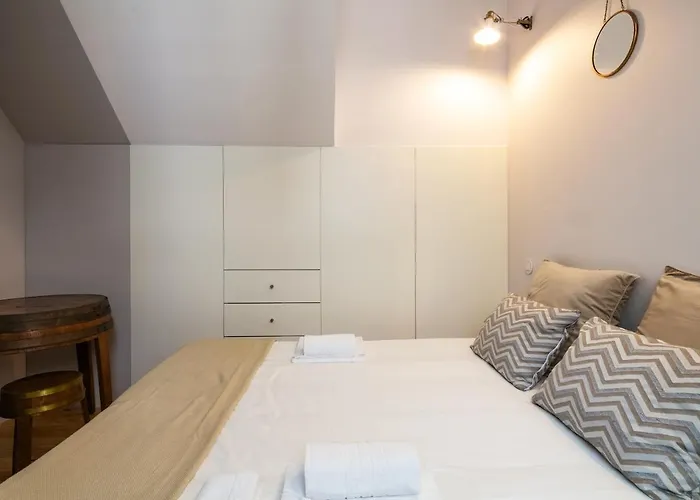 Charming T2 By Indulge Flats * Oporto